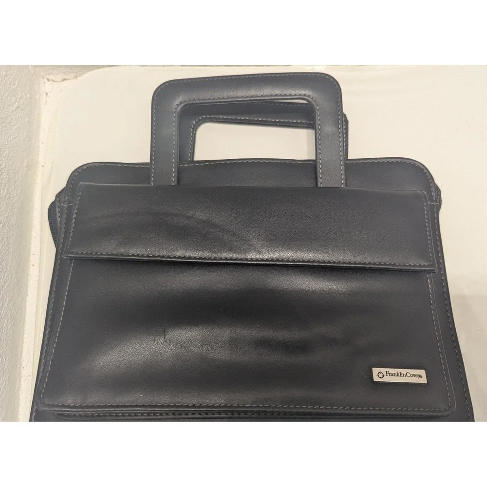 Franklin Covey Planner Binder w/Handle Vintage 7 Ring Black‎ Leather Zip Around